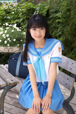 空手道比基尼美女2